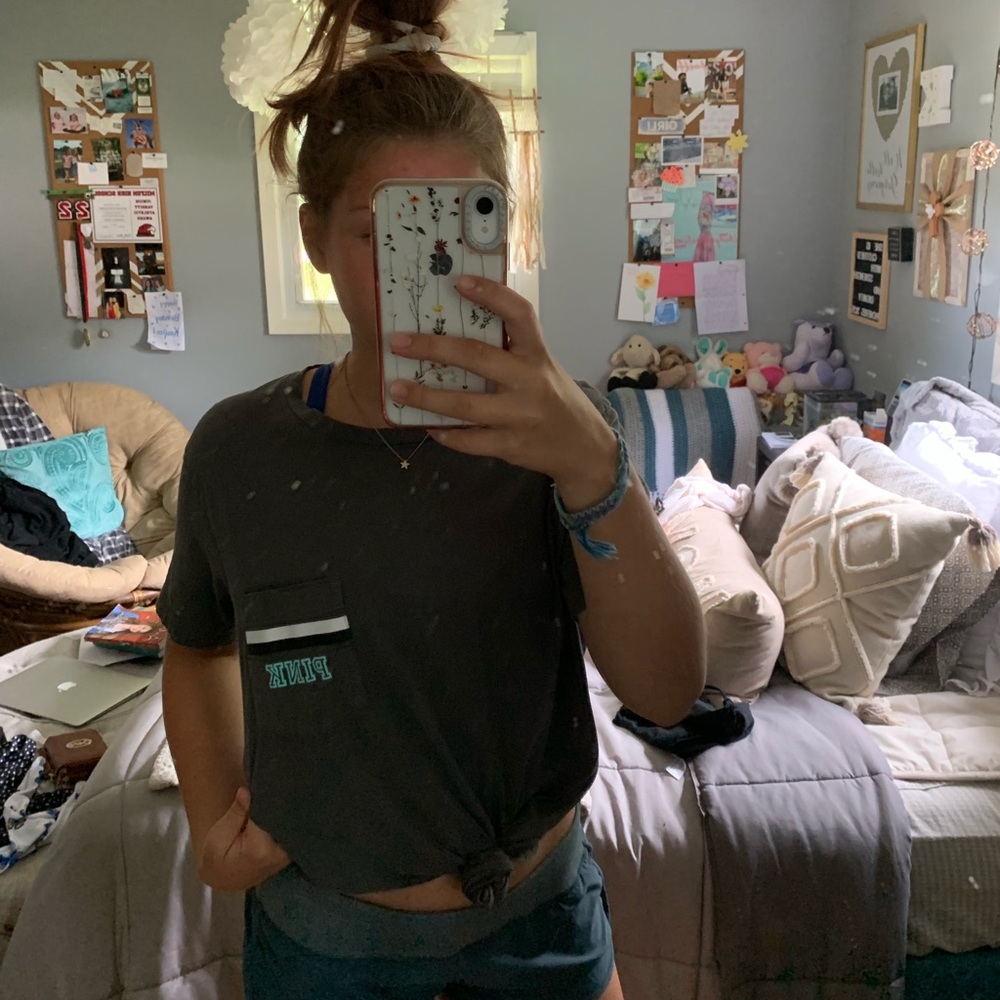 Oversized pink tee